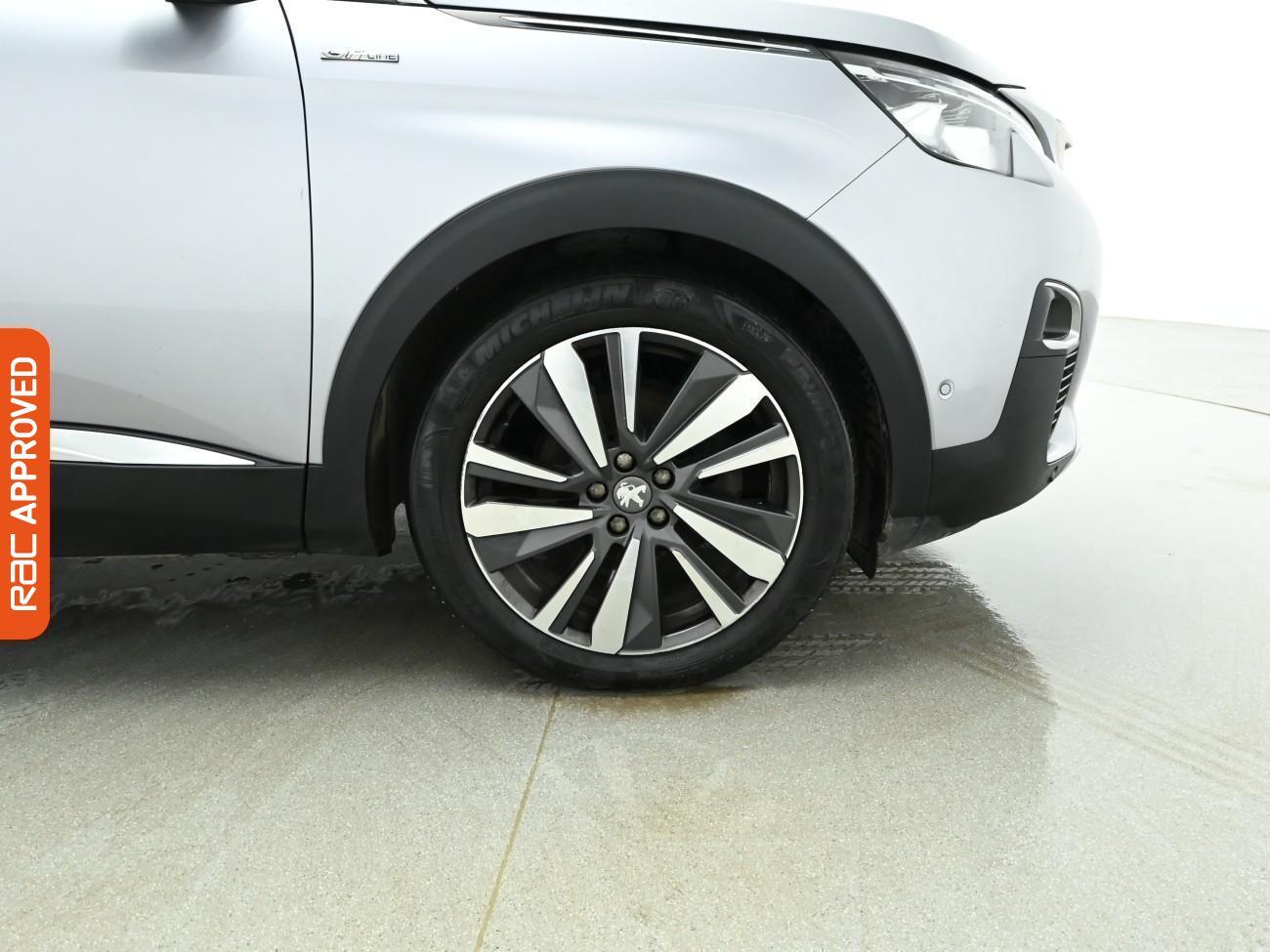 Used Peugeot 5008 2017 for sale - 77878901: Photo 27