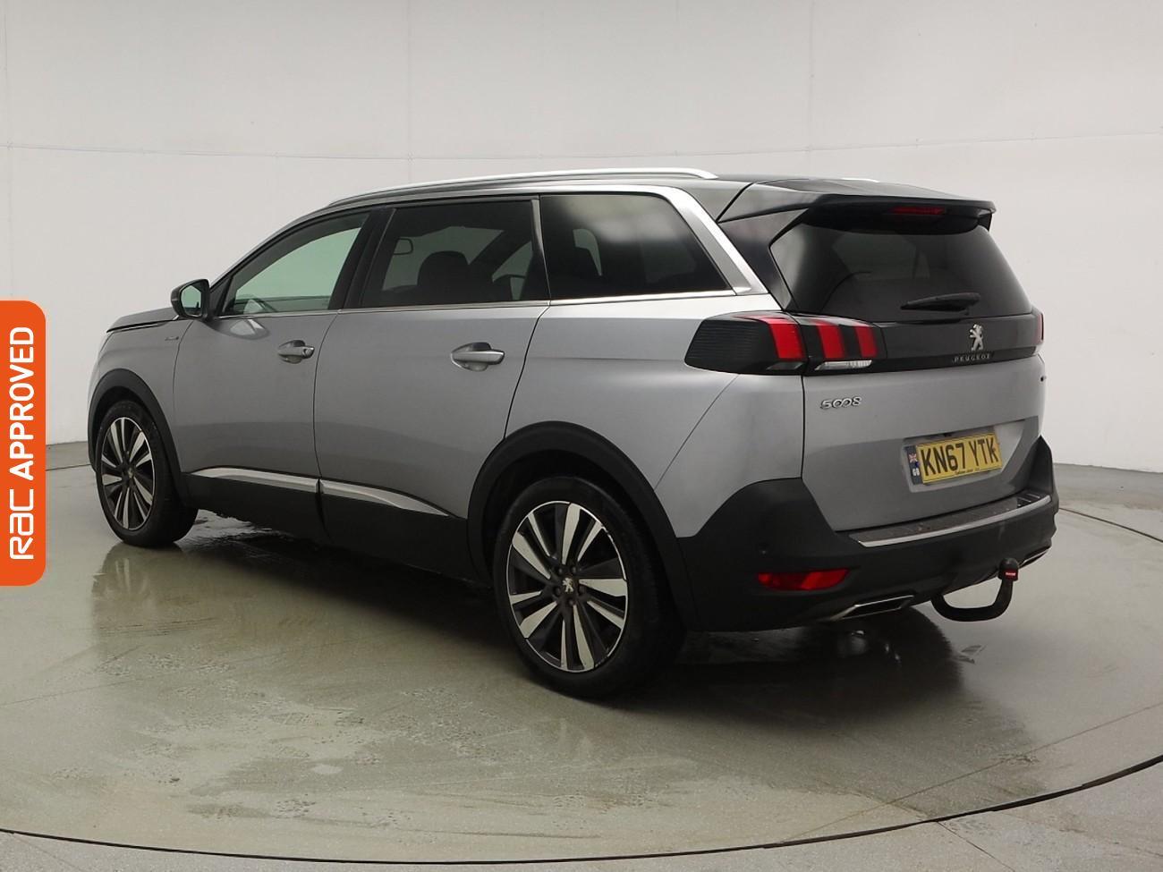 Used Peugeot 5008 2017 for sale - 77878901: Photo 4