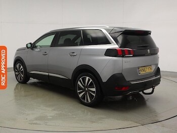 Used Peugeot 5008 2017 for sale - 77878901: Photo