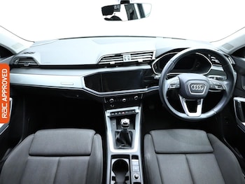 Used Audi Q3 2021 for sale - 75496949: Photo