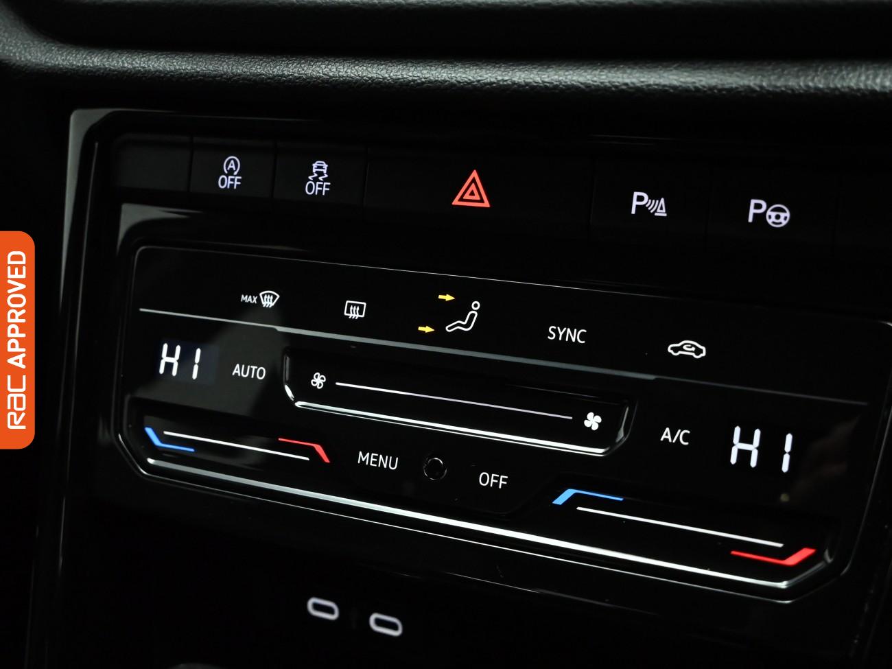 Used Volkswagen T-Roc 2023 for sale - 77286963: Photo 18