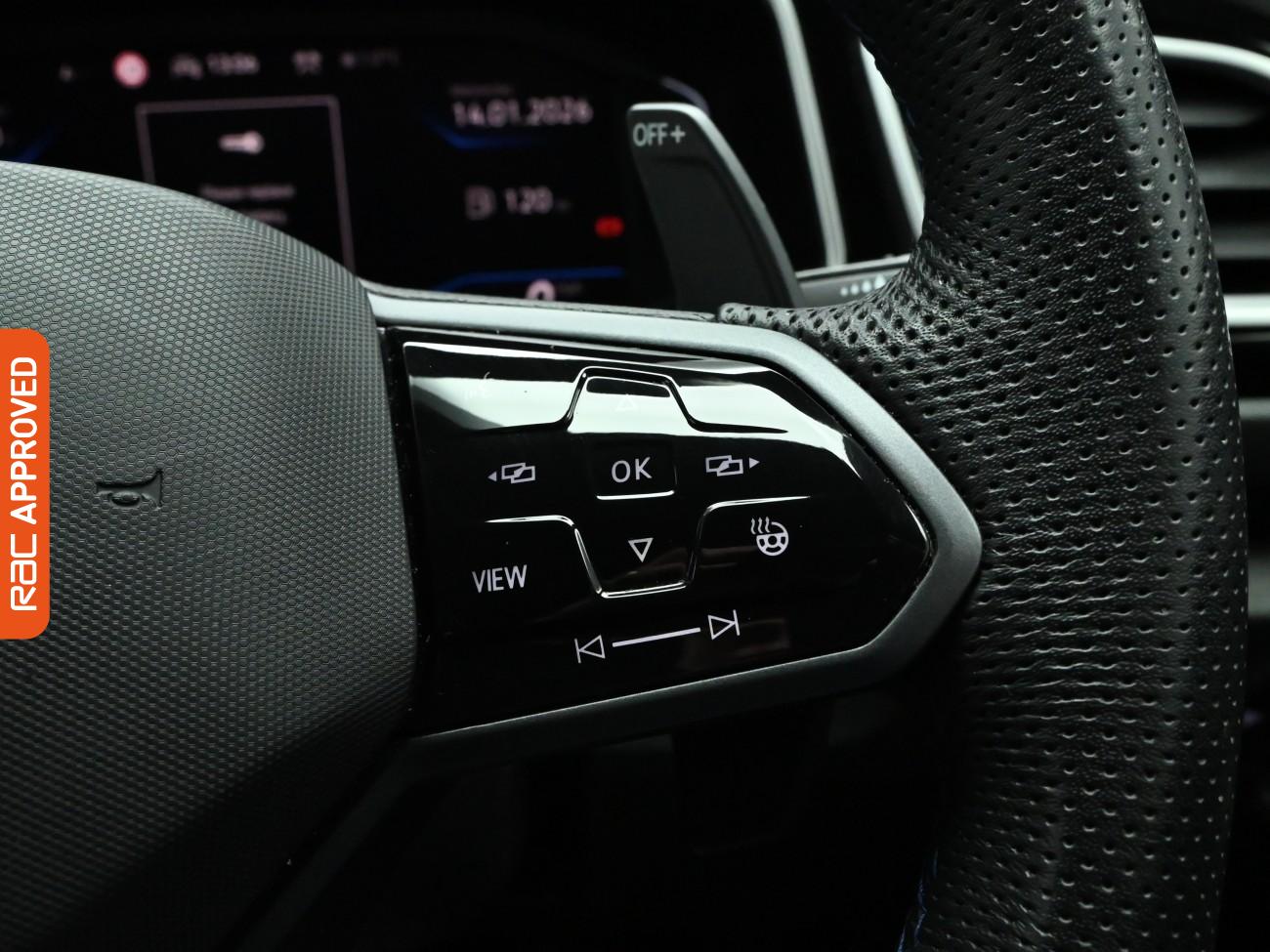 Used Volkswagen T-Roc 2023 for sale - 77286963: Photo 24