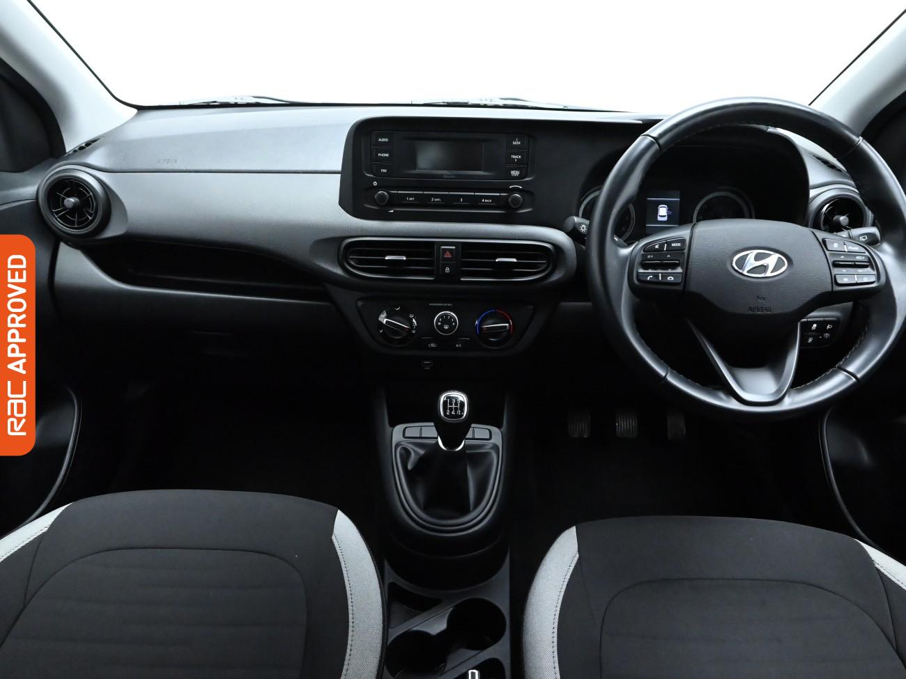 Used Hyundai i10 2022 for sale - 76310998: Photo 2