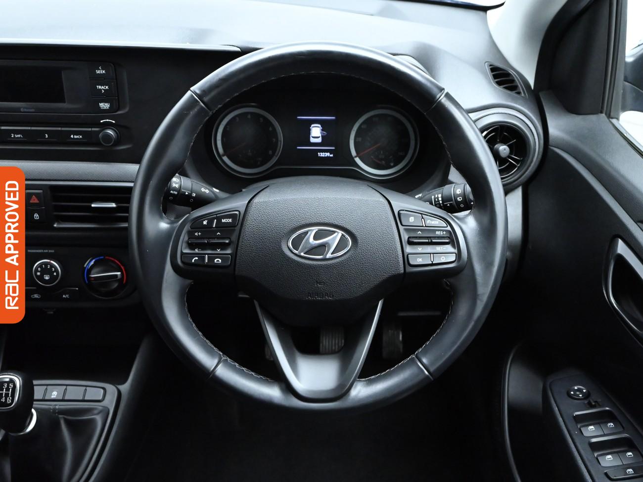 Used Hyundai i10 2022 for sale - 76310998: Photo 9