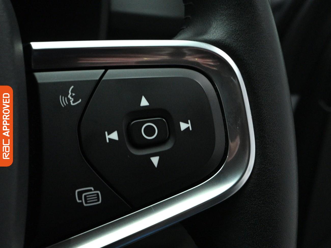 Used Volvo XC40 2020 for sale - 77872549: Photo 19