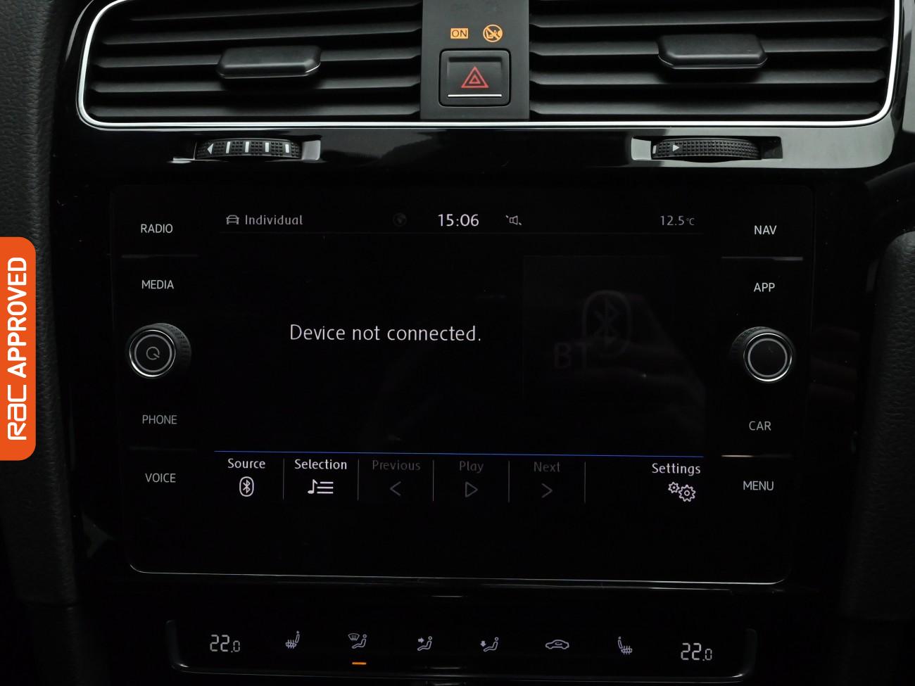 Used Volkswagen Golf 2017 for sale - 77555604: Photo 19