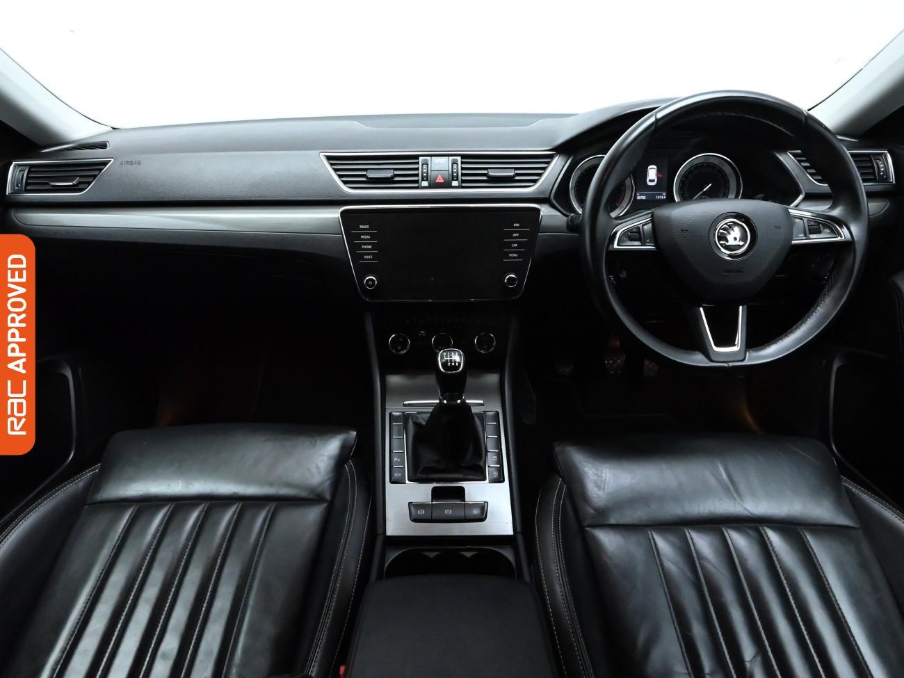 Used Skoda Superb 2020 for sale - 76065232: Photo 2