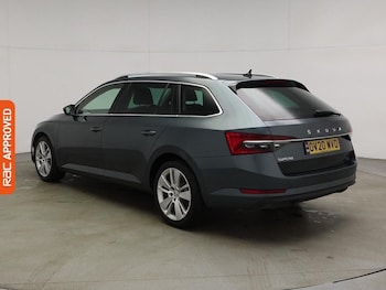 Used Skoda Superb 2020 for sale - 76065232: Photo