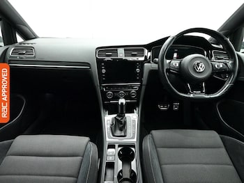 Used Volkswagen Golf 2020 for sale - 79519342: Photo