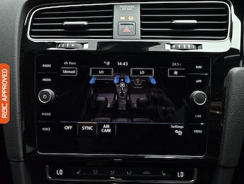 Used Volkswagen Golf 2020 for sale - 79519342: Photo