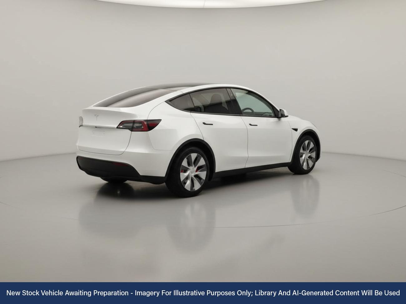 Used Tesla Model Y 2023 for sale - 76520033: Photo 2