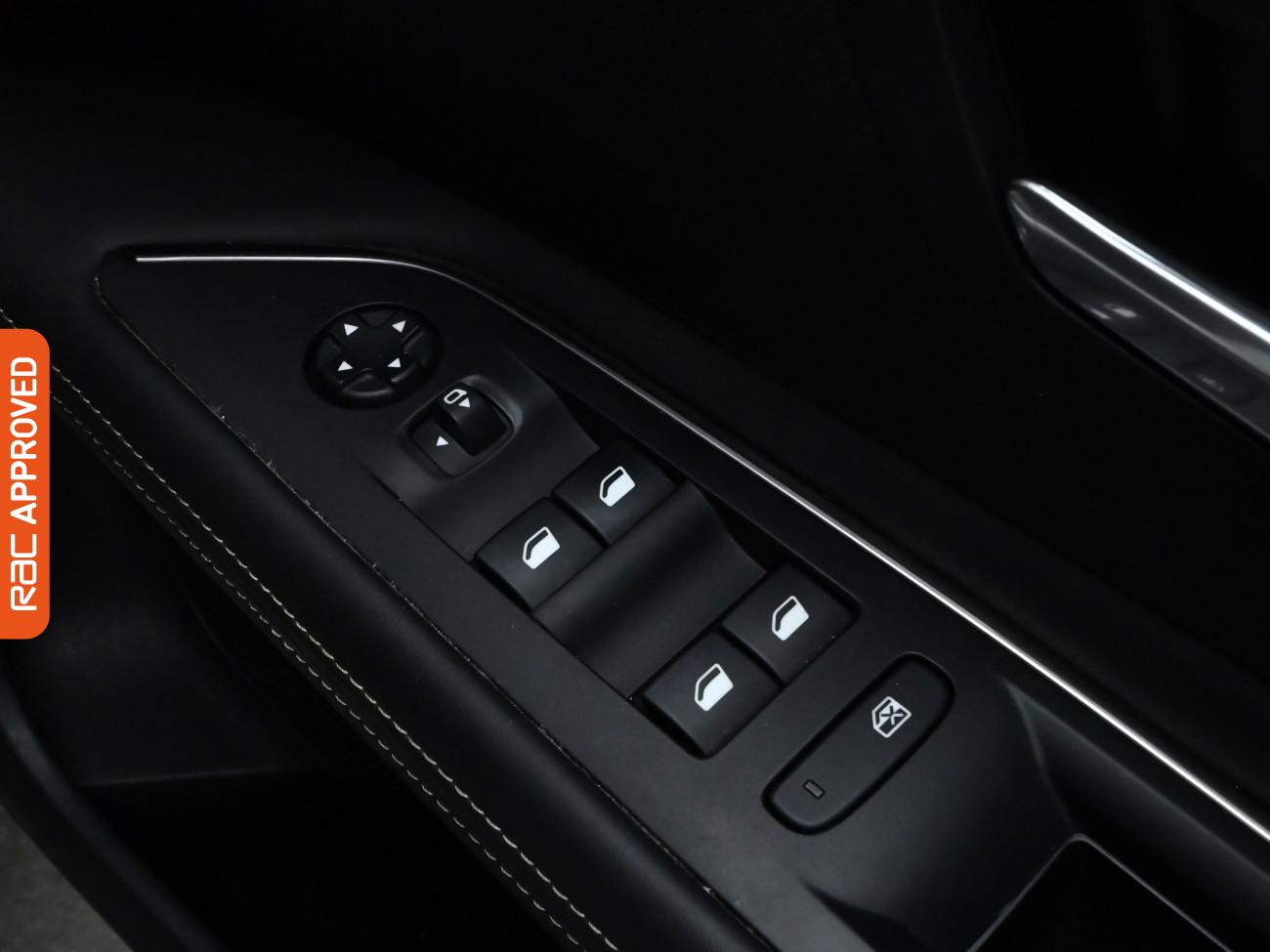 Used Peugeot 3008 2017 for sale - 76035459: Photo 26