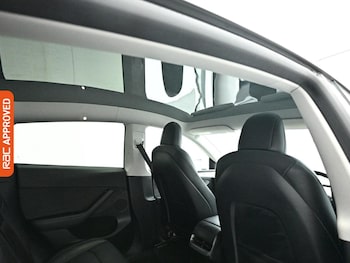 Used Tesla Model Y 2022 for sale - 78979180: Photo