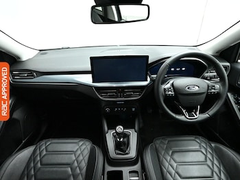 Used Ford Focus 2022 for sale - 79179640: Photo