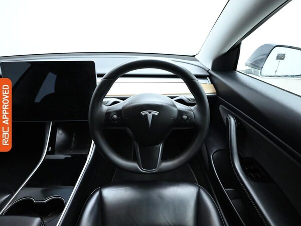 Used Tesla Model 3 2019 for sale - 75626472: Photo 10