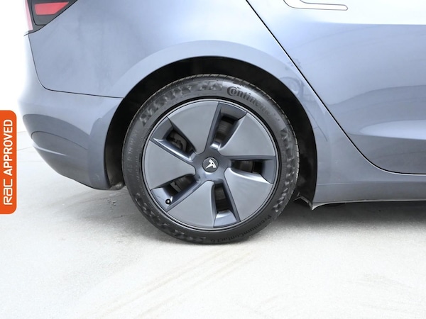 Used Tesla Model 3 2019 for sale - 75626472: Photo 29