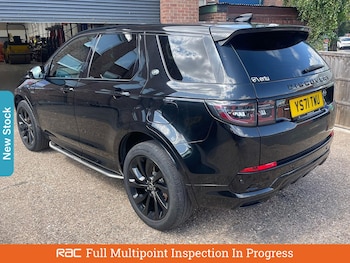 Used Land Rover Discovery Sport 2021 for sale - 75592642: Photo