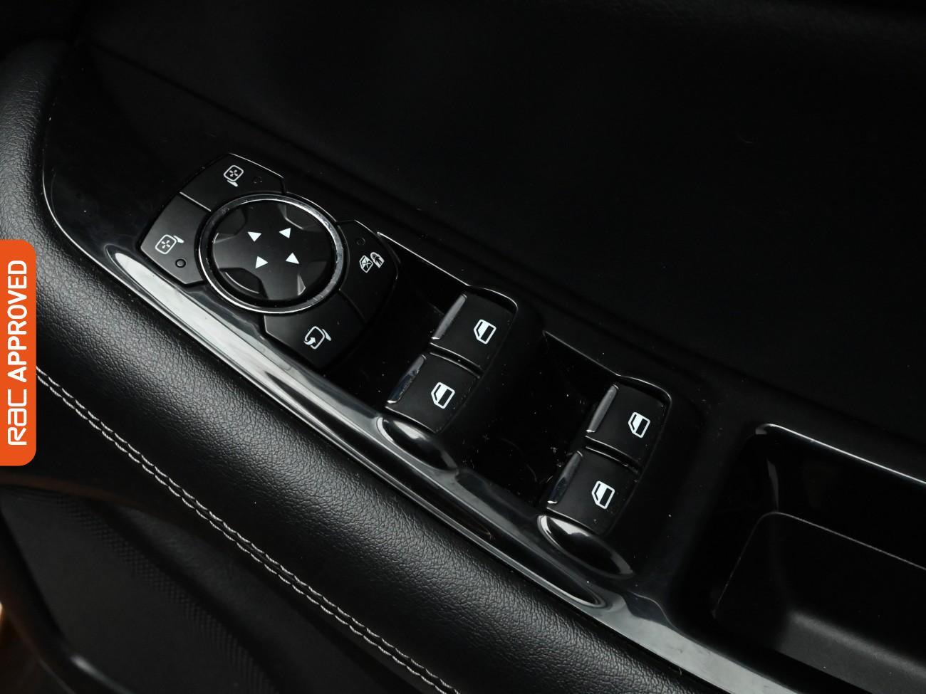 Used Ford Edge 2017 for sale - 77535434: Photo 35