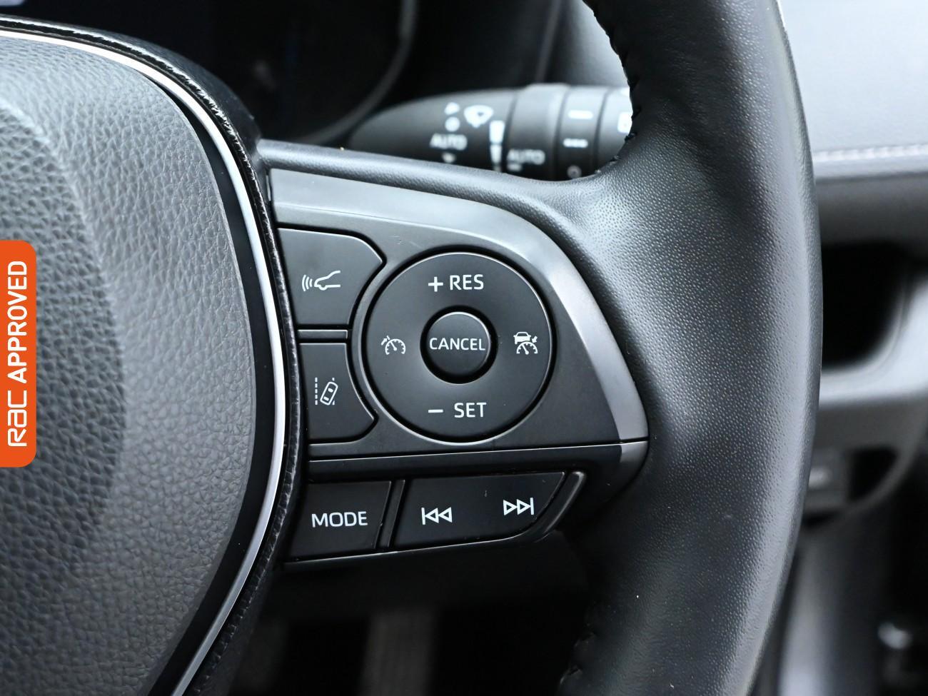 Used Toyota RAV4 2021 for sale - 76298735: Photo 21