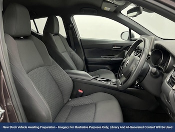 Used Toyota C-HR 2023 for sale - 77158846: Photo