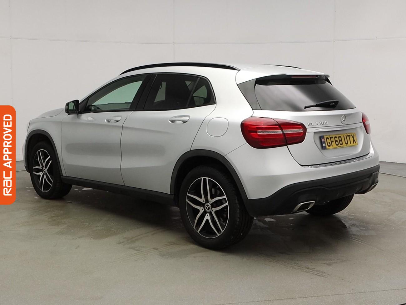 Used Mercedes-Benz GLA 2018 for sale - 76133693: Photo 4
