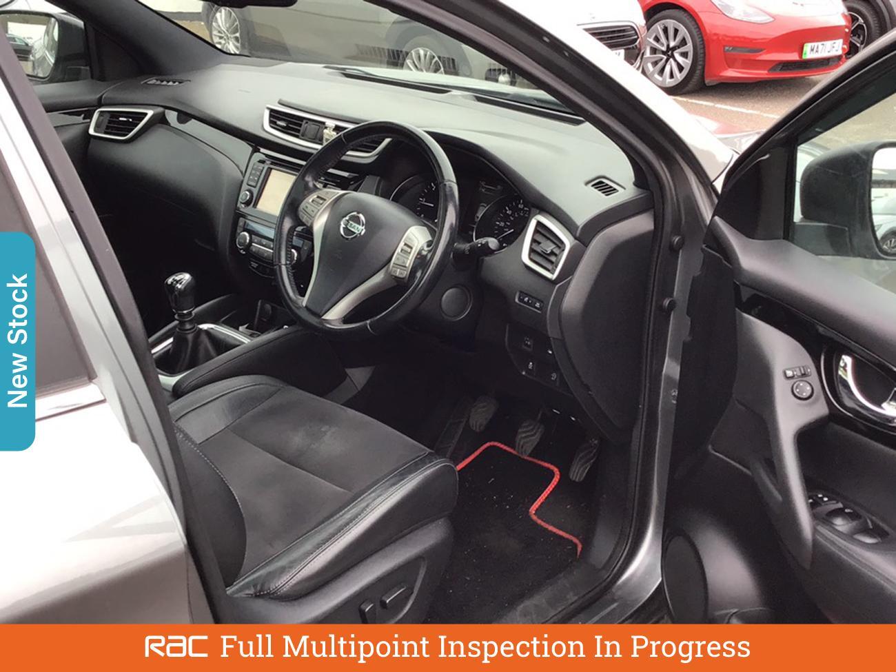 Used Nissan Qashqai 2017 for sale - 76264014: Photo 3