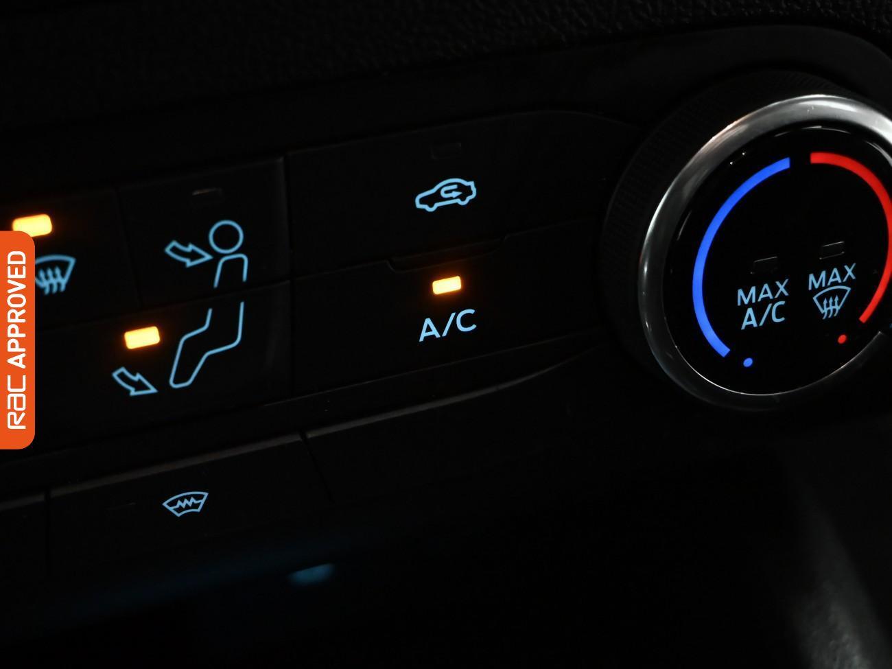 Used Ford Focus 2019 for sale - 76916321: Photo 16