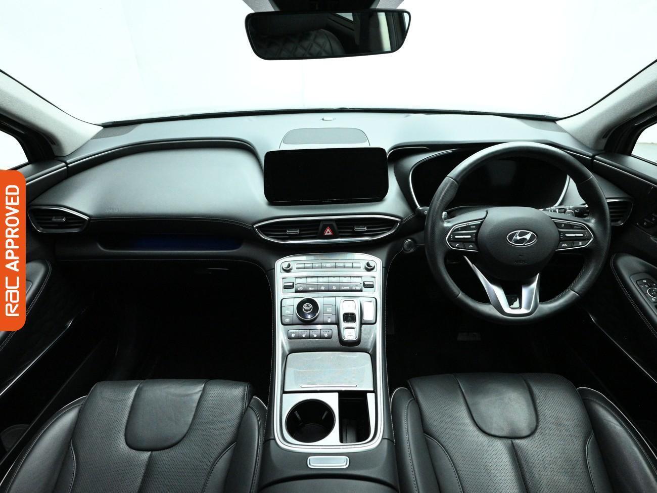 Used Hyundai Santa Fe 2022 for sale - 78122432: Photo 2