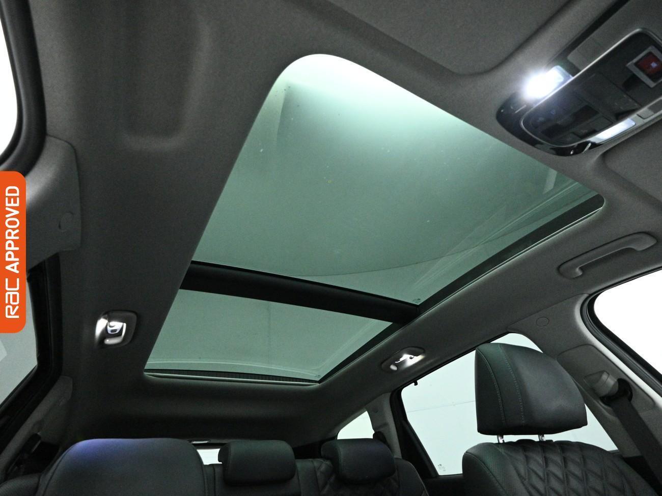 Used Hyundai Santa Fe 2022 for sale - 78122432: Photo 3