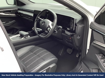 Used Renault Austral 2024 for sale - 76462289: Photo