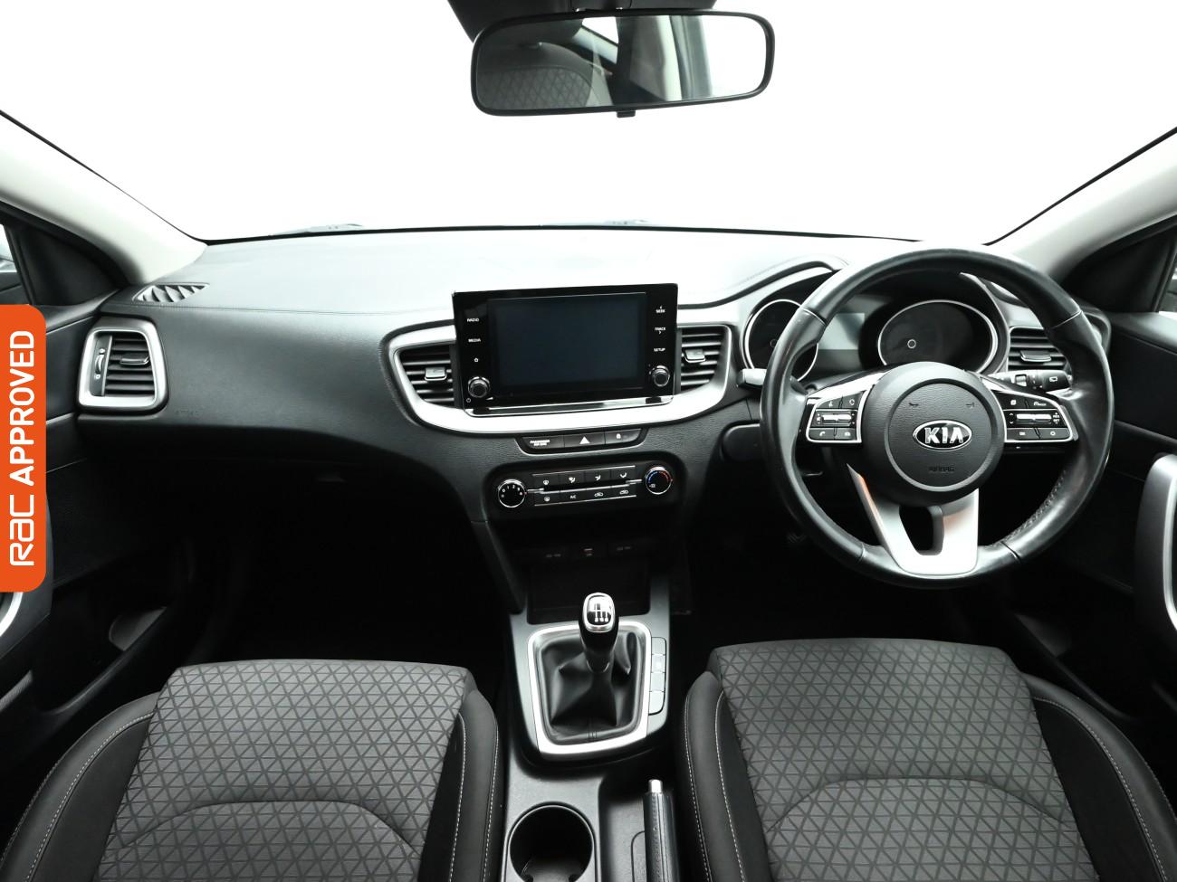 Used Kia XCeed 2020 for sale - 77286982: Photo 2