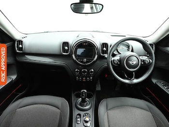 Used MINI Countryman 2019 for sale - 77037439: Photo