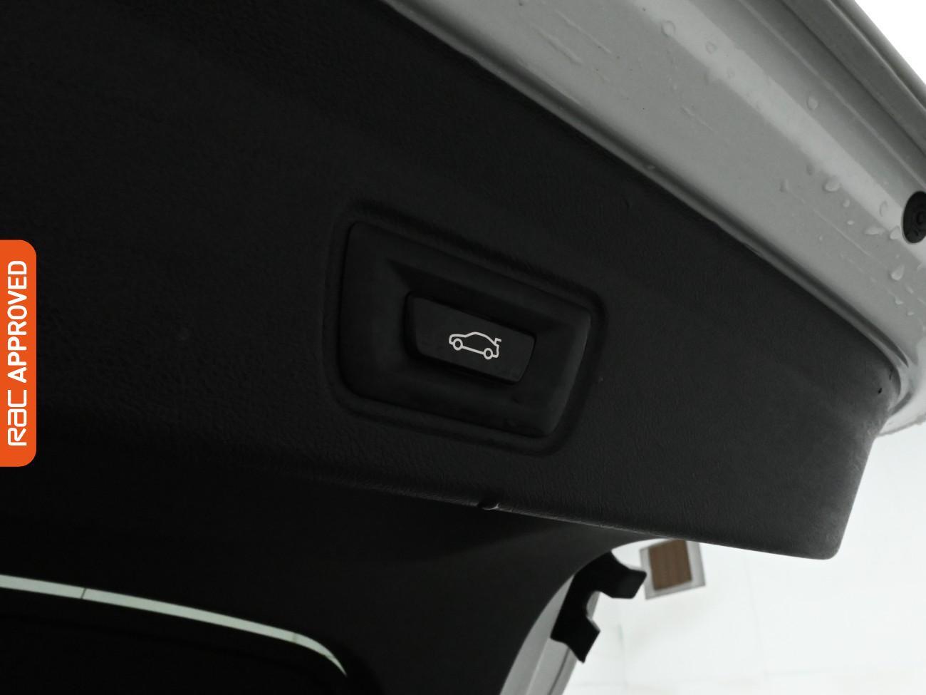 Used BMW i4 2022 for sale - 76650559: Photo 29