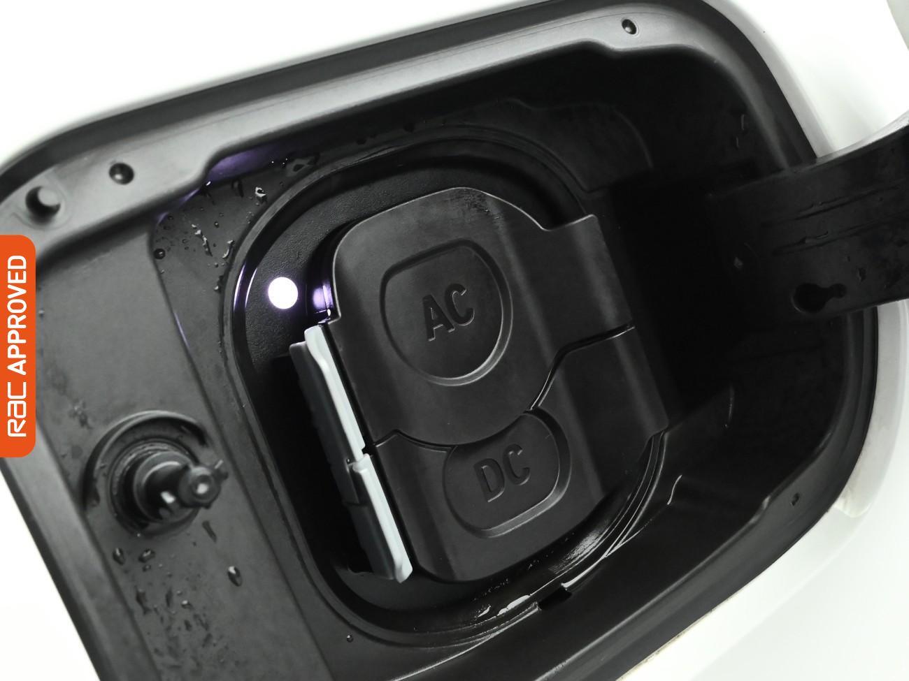 Used BMW i4 2022 for sale - 76650559: Photo 30