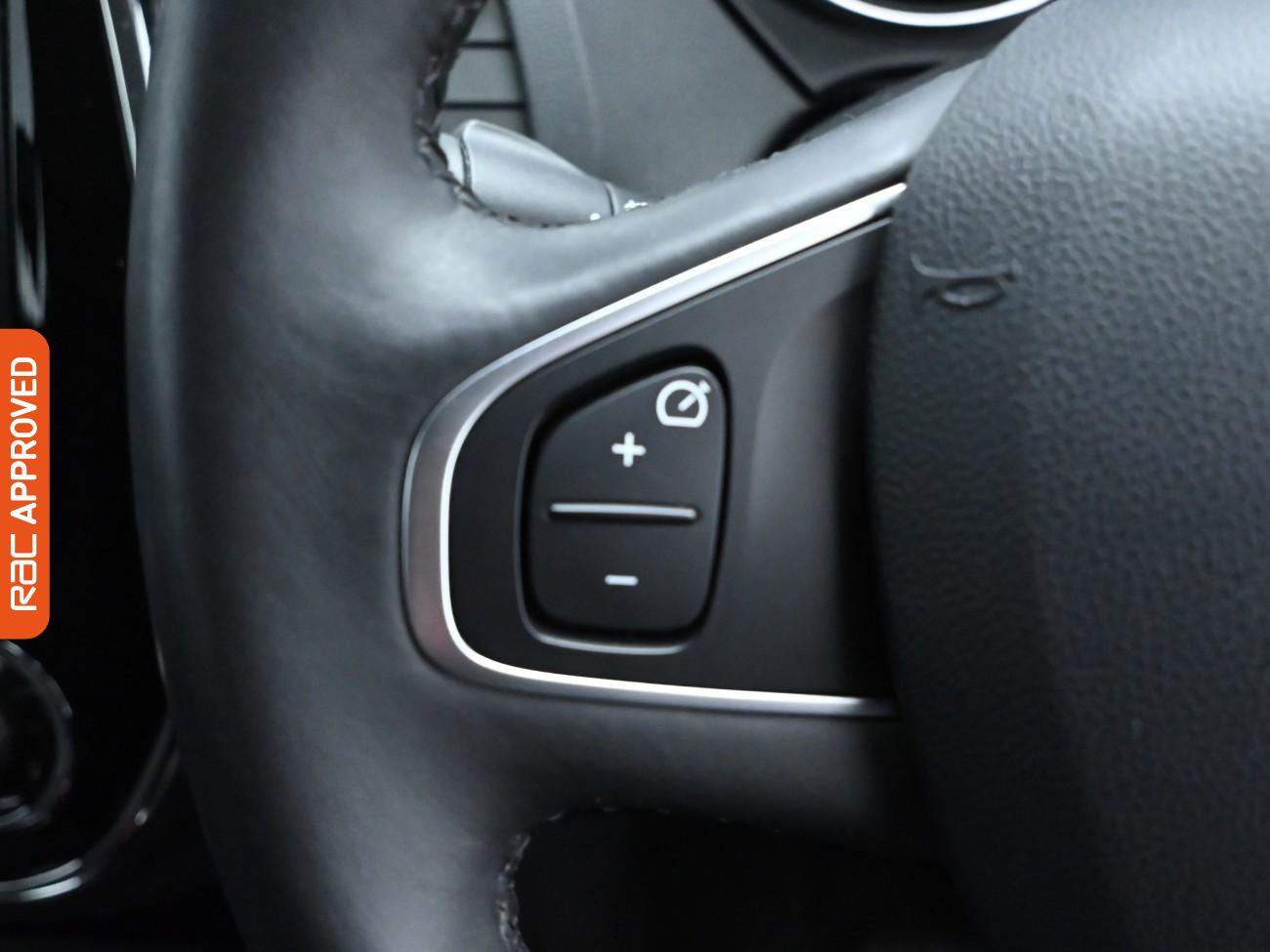 Used Renault Captur 2016 for sale - 76346526: Photo 22