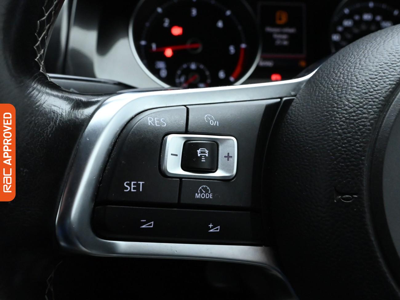 Used Volkswagen Golf 2017 for sale - 77340813: Photo 20