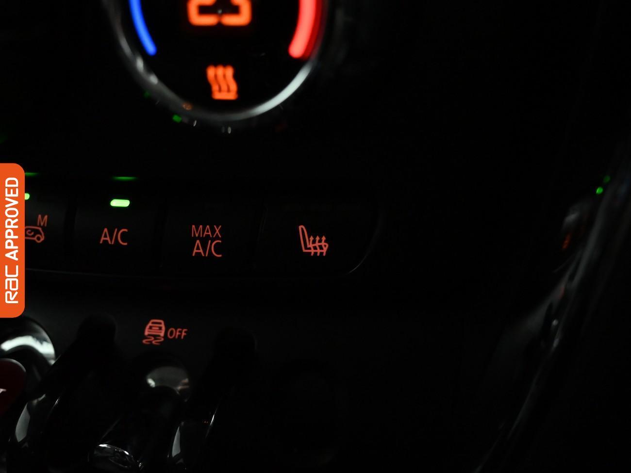 Used MINI Clubman 2017 for sale - 76957929: Photo 18