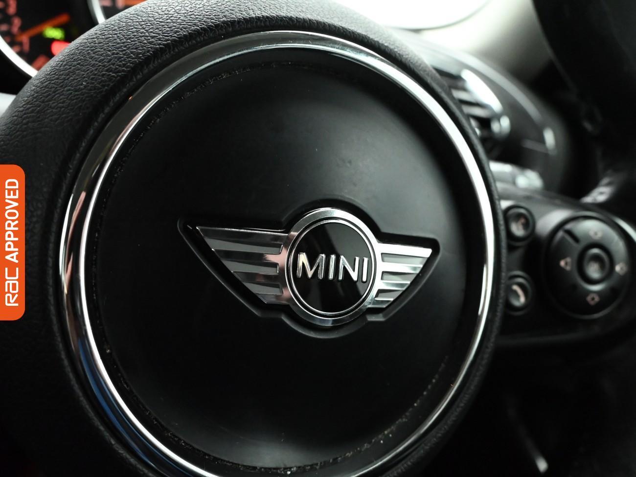 Used MINI Clubman 2017 for sale - 76957929: Photo 24