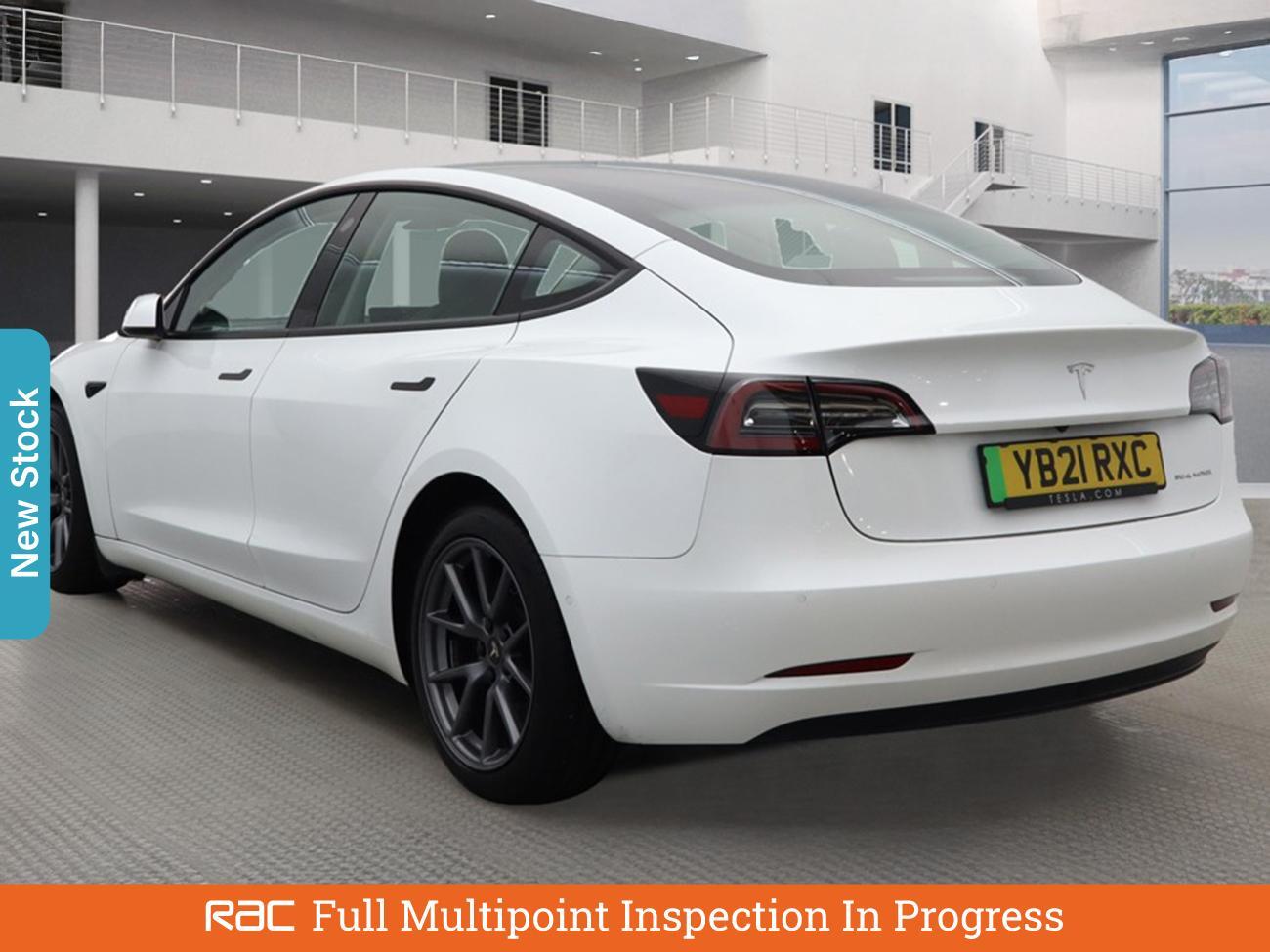 Used Tesla Model 3 2021 for sale - 76330644: Photo 2