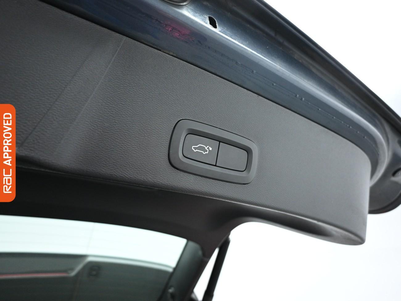 Used Volvo XC40 2019 for sale - 77764482: Photo 29