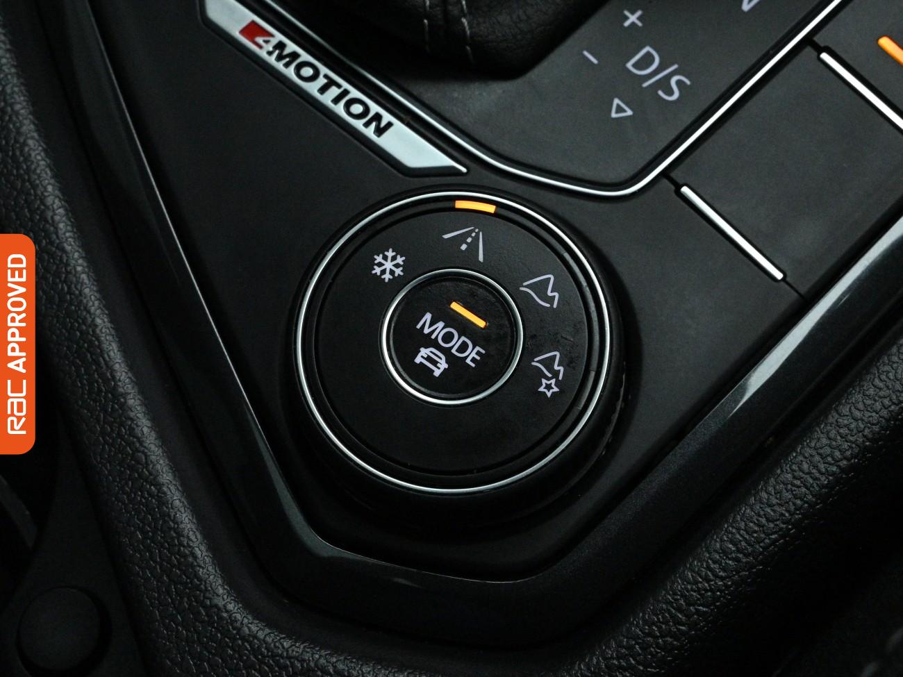 Used Volkswagen Tiguan 2019 for sale - 77872526: Photo 18