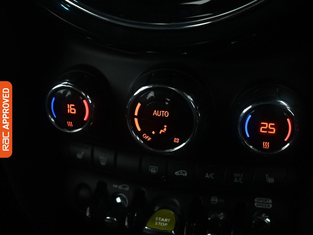 Used MINI Electric Hatch 2021 for sale - 76401679: Photo 22