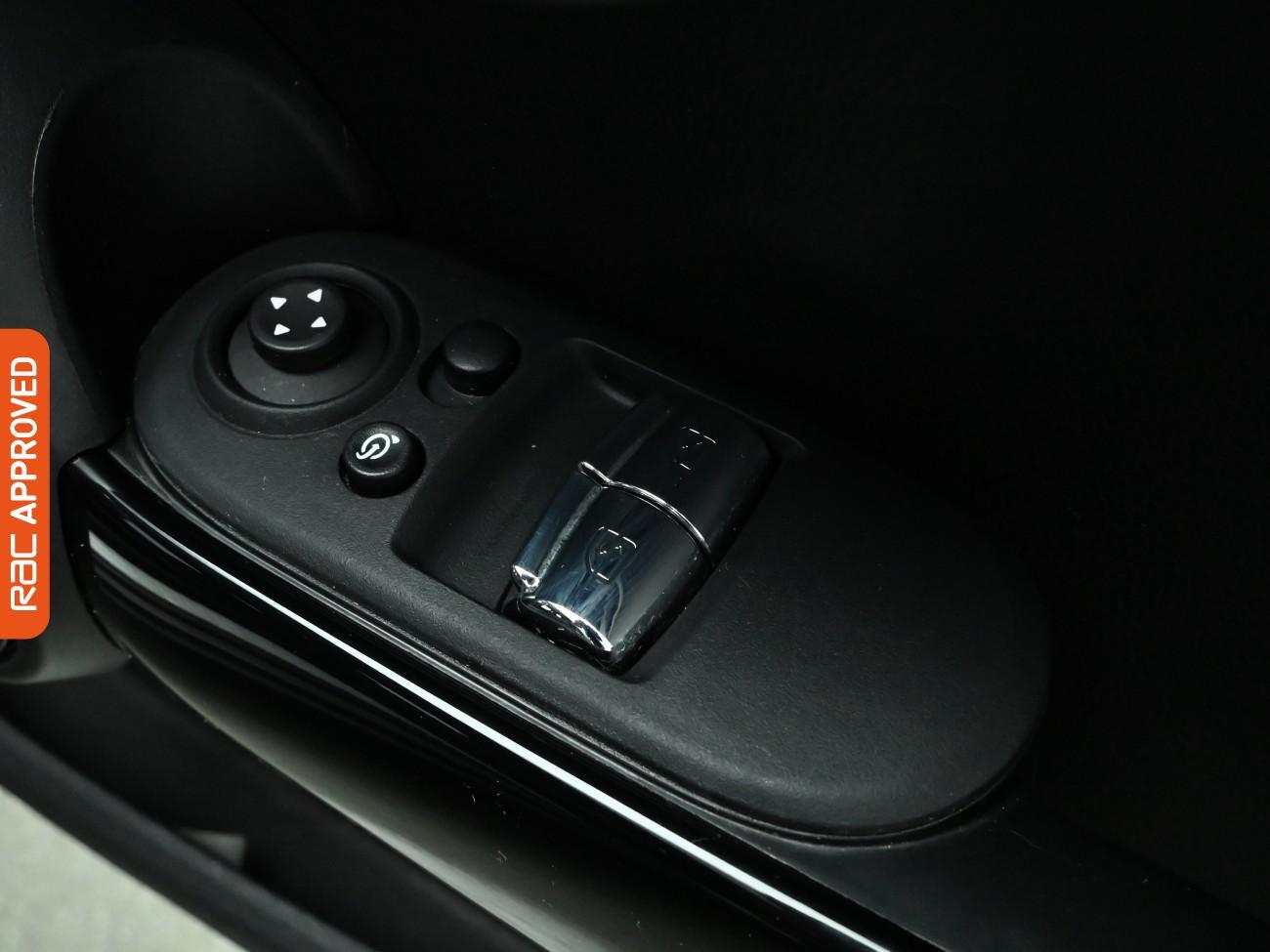 Used MINI Electric Hatch 2021 for sale - 76401679: Photo 30