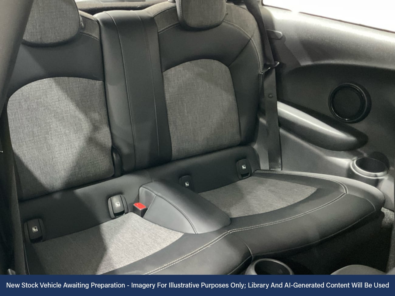 Used MINI Electric Hatch 2021 for sale - 76401679: Photo 4