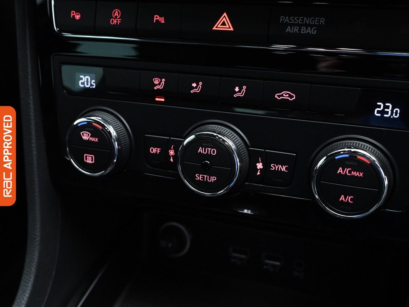 Used SEAT Ateca 2019 for sale - 76385439: Photo 25