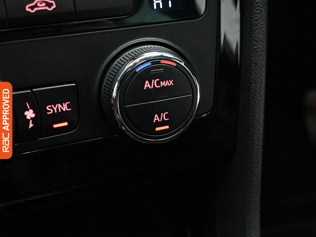 Used SEAT Leon 2017 for sale - 77872534: Photo 18