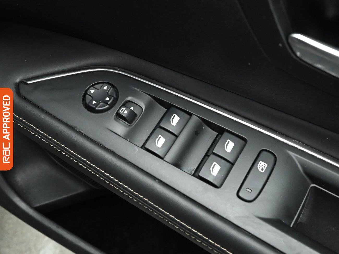 Used Peugeot 3008 2017 for sale - 77294548: Photo 25