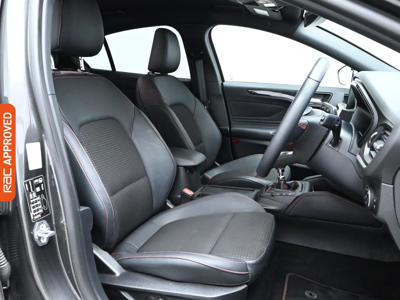 Used Ford Focus 2023 for sale - 75735631: Photo 12