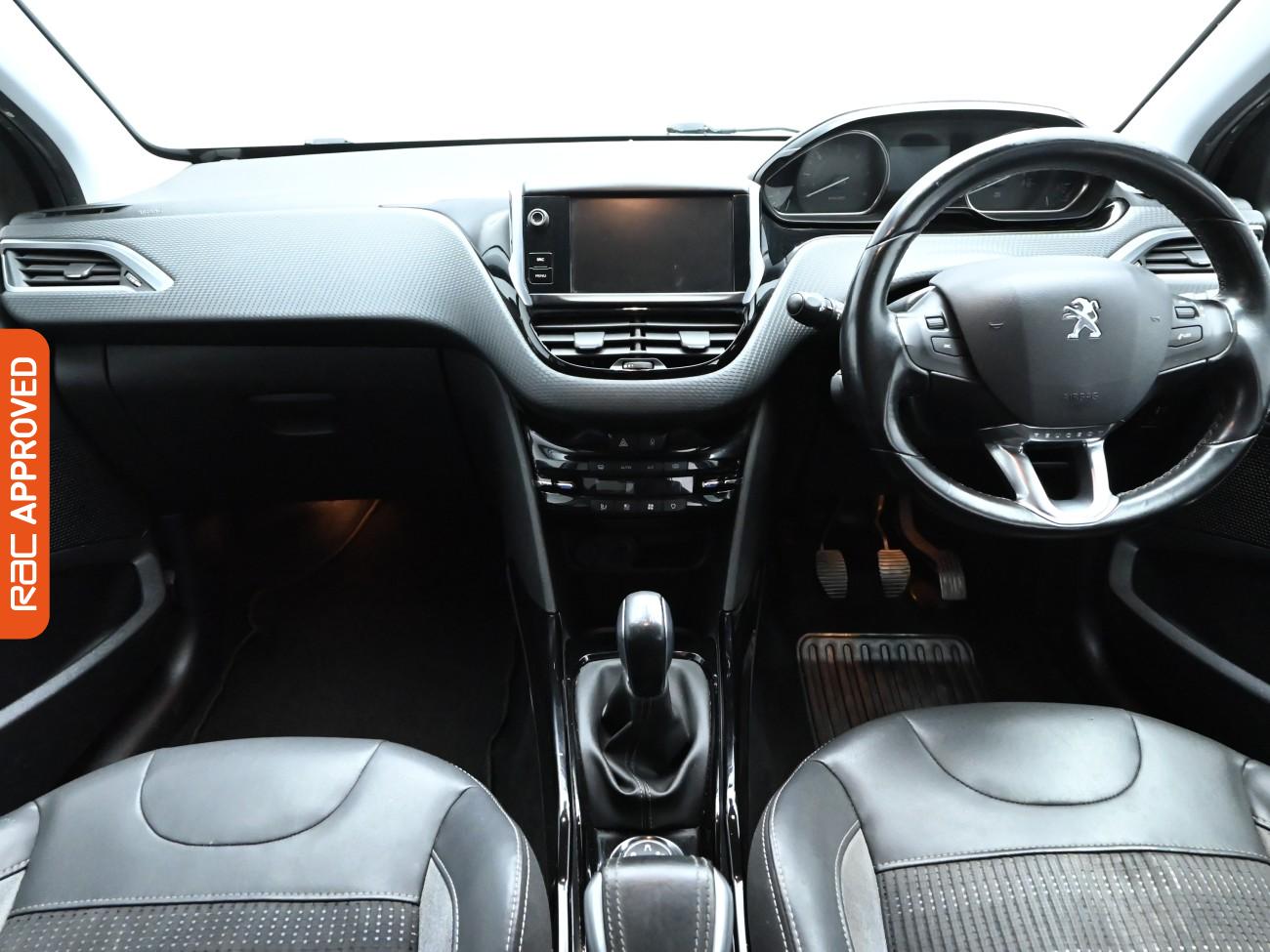 Used Peugeot 2008 2016 for sale - 76264031: Photo 2