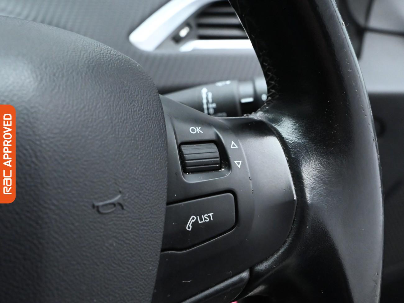 Used Peugeot 2008 2016 for sale - 76264031: Photo 21